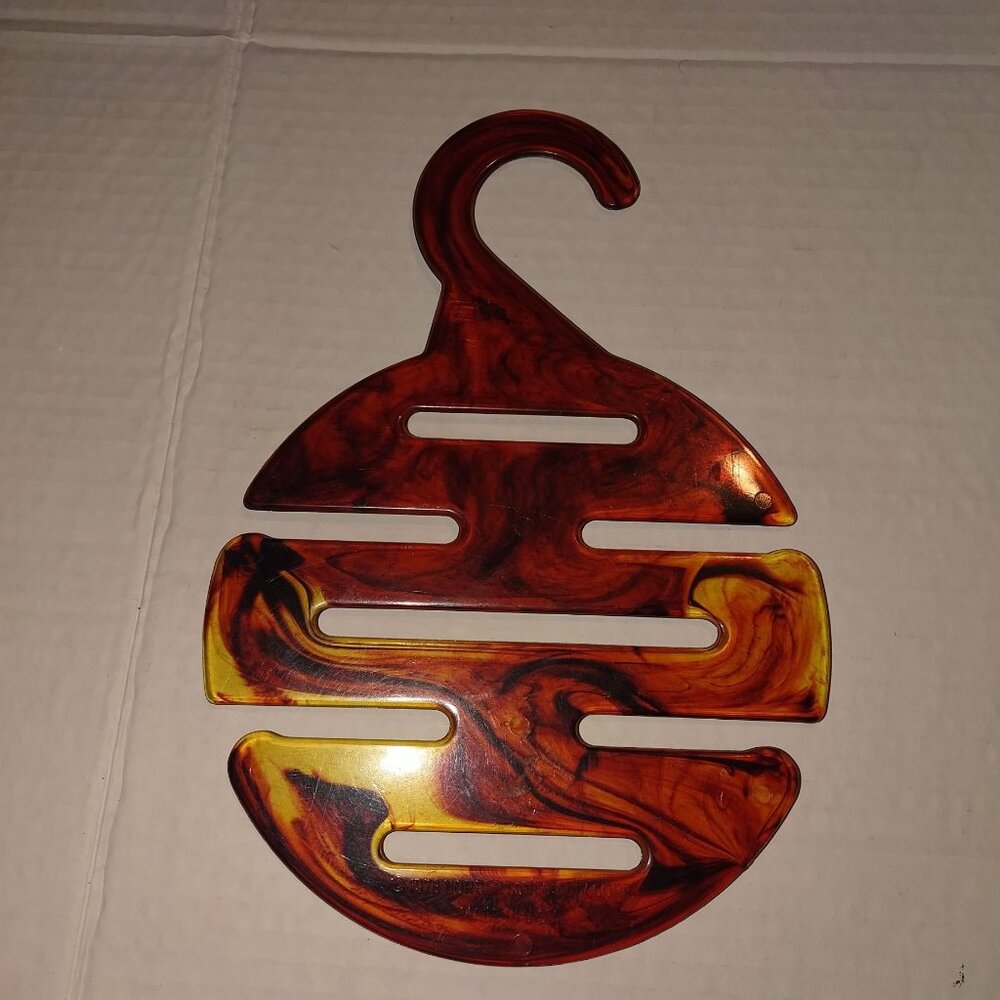 Vintage Swirled Plastic Multi-Slot Hanger For Scarves & Accessories Red & Yellow